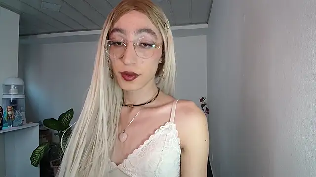 Snapshot of NicoleCortez chatting on 01/23/25, 09:39 NicoleCortez online show from 01/23/25, 09:39