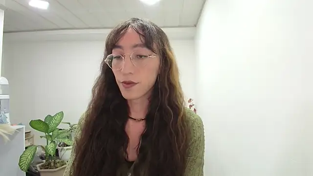 Snapshot of NicoleCortez chatting on 01/24/25, 11:23 NicoleCortez online show from 01/24/25, 11:23