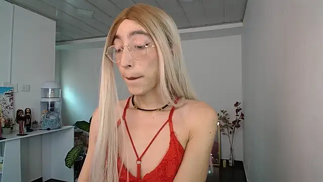 Snapshot of NicoleCortez chatting on 01/28/25, 07:42 NicoleCortez online show from 01/28/25, 07:42