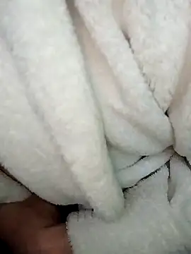 LoGaNfree88 online show from 02/12/26, 12:05