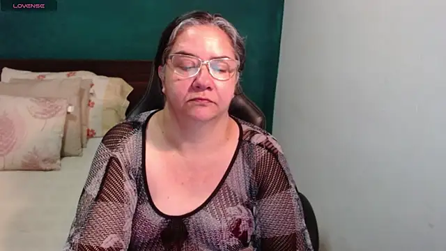 scaelettdubois online show from 07/12/26, 09:33
