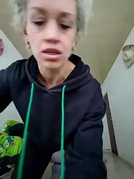 sexymarilyncolombia online show from 02/10/25, 01:01