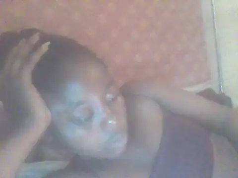 Snapshot of sexygrace1 chatting on 12/16/25, 05:56 sexygrace1 online show from 12/16/25, 05:56