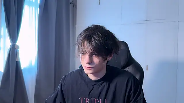 SasukeUhchiaa online show from 02/01/26, 08:40