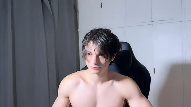 SasukeUhchiaa online show from 02/05/26, 12:59