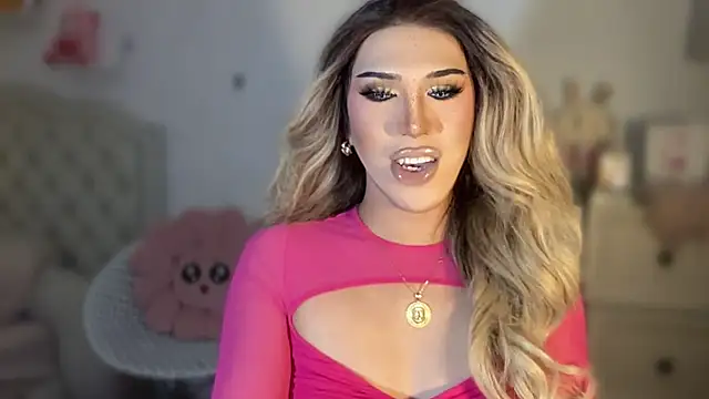 Ts glamxxxx online show from 10/05/25, 12:31