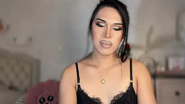 Ts glamxxxx online show from 11/08/25, 12:33