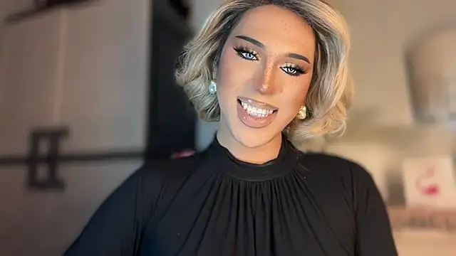 Ts glamxxxx online show from 12/05/25, 11:52