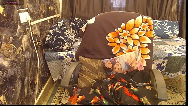 Snapshot of sexyrihana1 chatting on 11/11/25, 06:57 sexyrihana1 online show from 11/11/25, 06:57