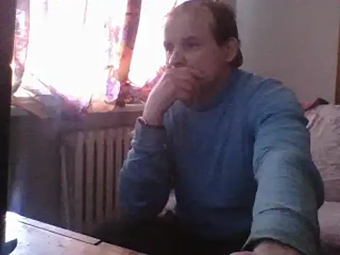 Snapshot of 185322 chatting on 02/22/25, 01:57 185322 online show from 02/22/25, 01:57