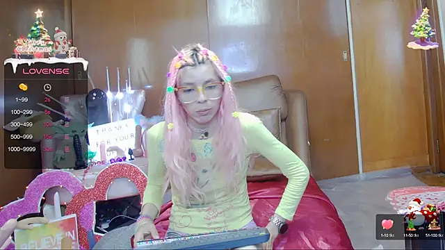 Skinygirl online show from 02/03/25, 11:05