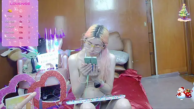 Skinygirl online show from 03/08/25, 05:07