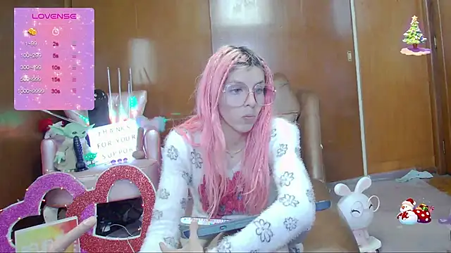 Skinygirl online show from 10/02/25, 01:01