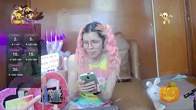 Skinygirl online show from 11/02/25, 07:05