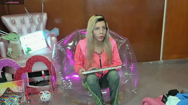 Skinygirl online show from 03/05/26, 12:28