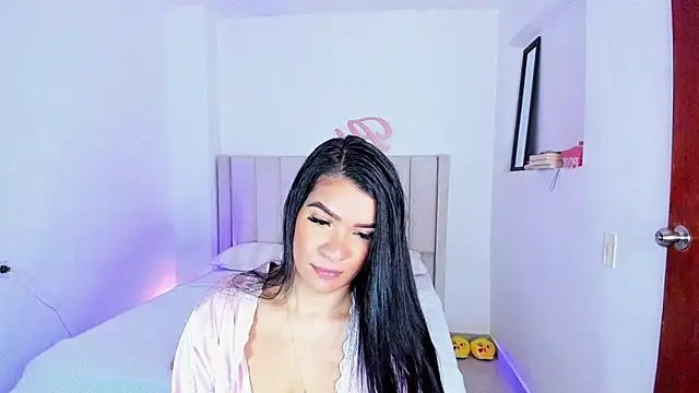 Snapshot of sheirysex_ chatting on 01/24/25, 04:27 sheirysex  online show from 01/24/25, 04:27