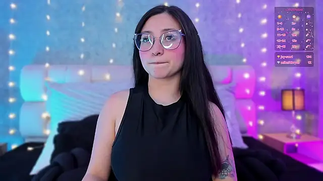 lucy neil online show from 01/16/25, 10:12