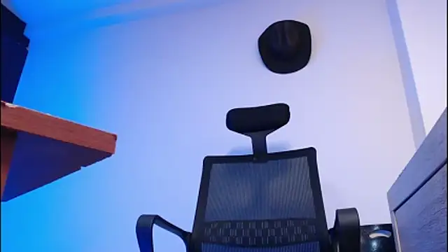 cowboyht online show from 02/03/26, 03:48