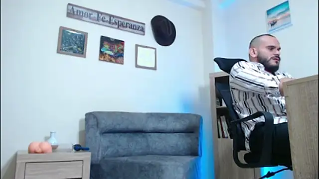 cowboyht online show from 04/14/26, 04:40