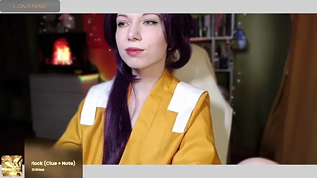 Snapshot of freya_sunny chatting on 03/02/25, 05:23 freya sunny online show from 03/02/25, 05:23