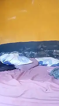 Snapshot of LULE37587001 chatting on 02/02/26, 09:30 LULE37587001 online show from 02/02/26, 09:30