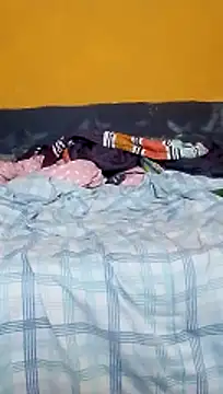 Snapshot of LULE37587001 chatting on 02/16/26, 02:57 LULE37587001 online show from 02/16/26, 02:57