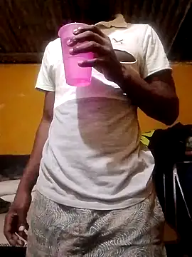 Snapshot of LULE37587001 chatting on 02/17/26, 08:26 LULE37587001 online show from 02/17/26, 08:26