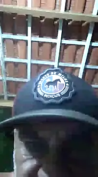 Snapshot of Peludo173317 chatting on 02/18/25, 12:59 Peludo173317 online show from 02/18/25, 12:59