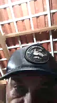 Snapshot of Peludo173317 chatting on 03/10/25, 01:23 Peludo173317 online show from 03/10/25, 01:23