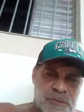 Snapshot of Peludo173317 chatting on 11/13/25, 02:49 Peludo173317 online show from 11/13/25, 02:49