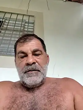 Peludo173317 online show from 04/01/26, 06:38