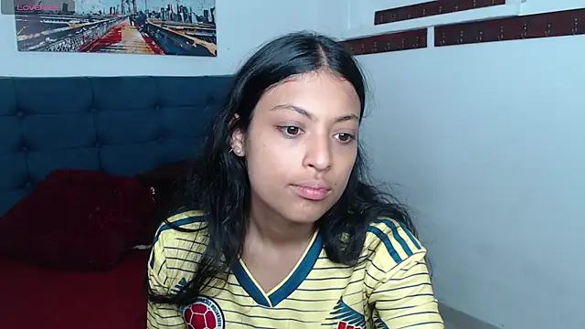 Snapshot of vaness_weet chatting on 07/07/26, 01:59 vaness weet online show from 07/07/26, 01:59