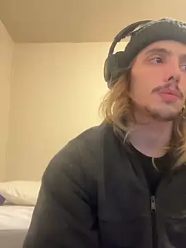 trippyski online show from 02/03/25, 04:57