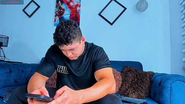 Leonsmoron online show from 10/22/25, 08:41