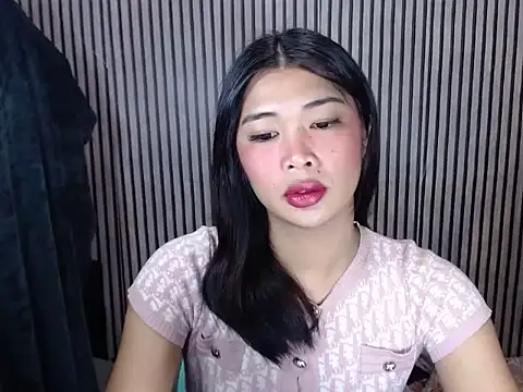 Maria-Moore online show from 10/20/25, 10:54