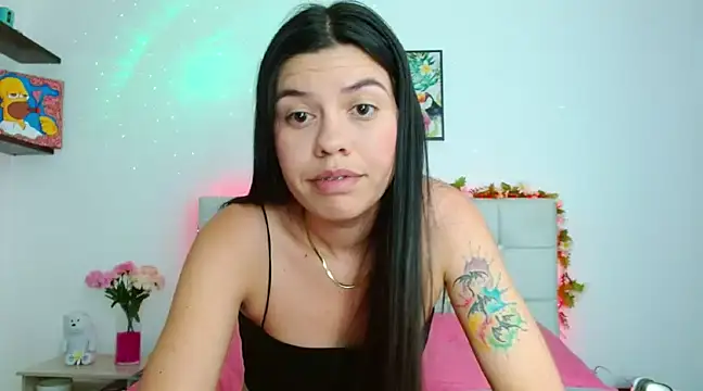 Layla Rachel online show from 12/11/24, 02:09