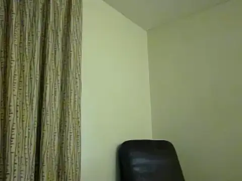 daddysgirlxxxxx online show from 02/16/25, 09:27