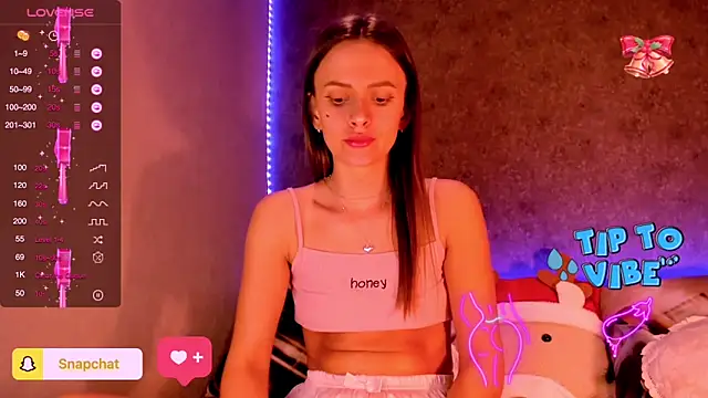 madina taher online show from 12/25/24, 10:48