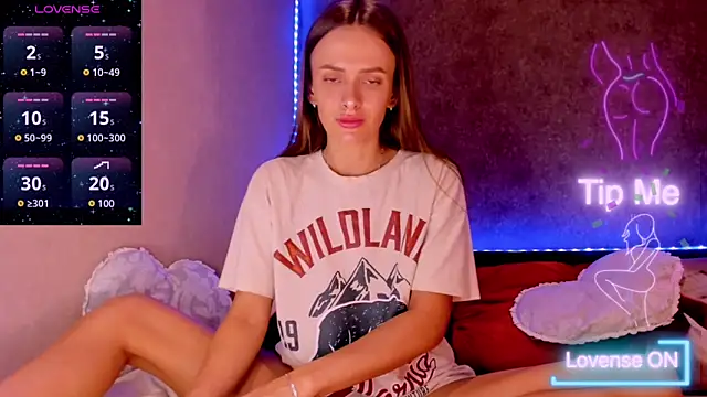 madina taher online show from 03/13/25, 12:16