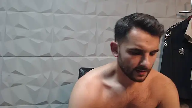 Antoniodiamond online show from 09/12/25, 07:14