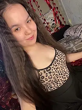 Var Kiss online show from 04/12/26, 05:45