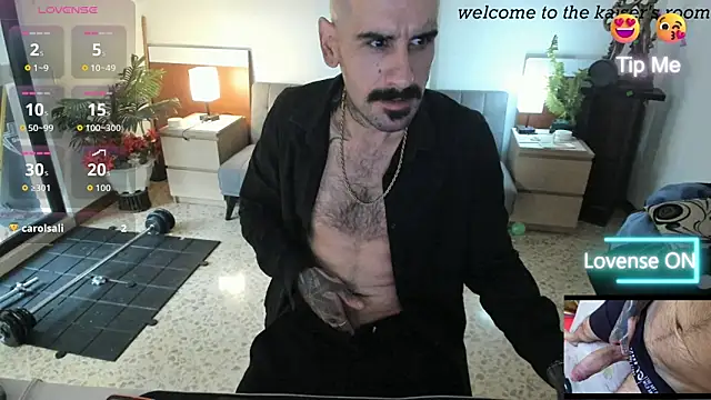 kaiser679  online show from 04/15/26, 07:58