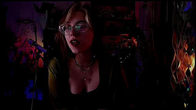 Scarlett Wanner online show from 12/03/24, 08:06