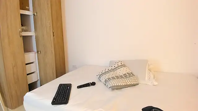 NAMIMAYERS2 online show from 04/27/26, 11:03