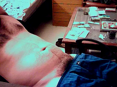 Snapshot of aksxi1 chatting on 11/23/25, 02:28 aksxi1 online show from 11/23/25, 02:28