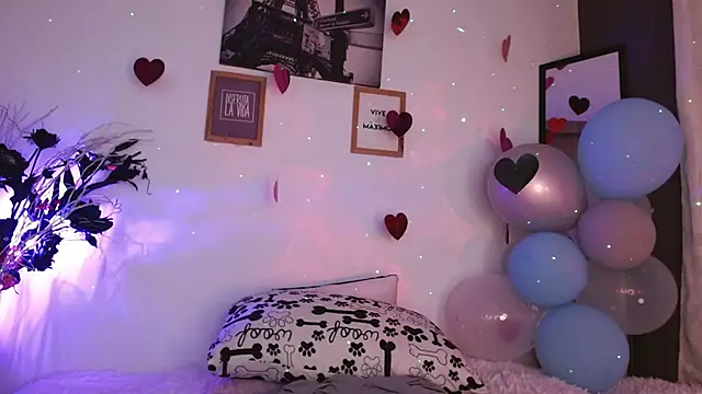 Snapshot of Gin_Zc chatting on 02/04/25, 04:05 Gin Zc online show from 02/04/25, 04:05