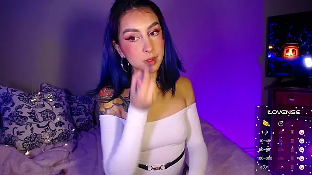 Cinamoonn online show from 01/10/25, 09:31