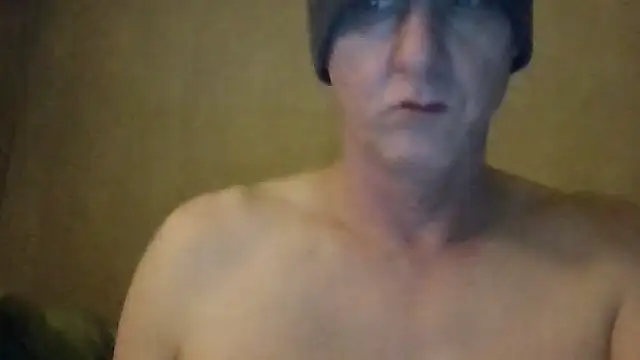 Snapshot of Wanking_Wiggiler chatting on 02/27/25, 10:04 Wanking Wiggiler online show from 02/27/25, 10:04