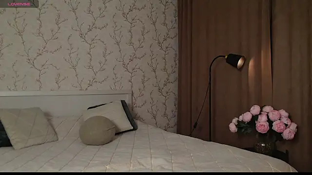 Snapshot of ly_lydia chatting on 12/05/25, 03:15 ly lydia online show from 12/05/25, 03:15