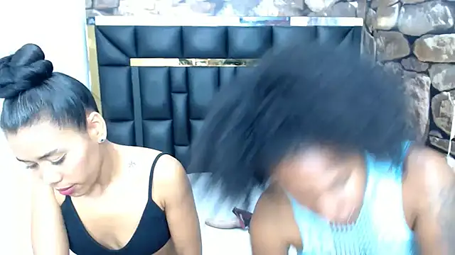 Snapshot of lizeth_keilyn chatting on 12/20/24, 04:36 lizeth keilyn online show from 12/20/24, 04:36